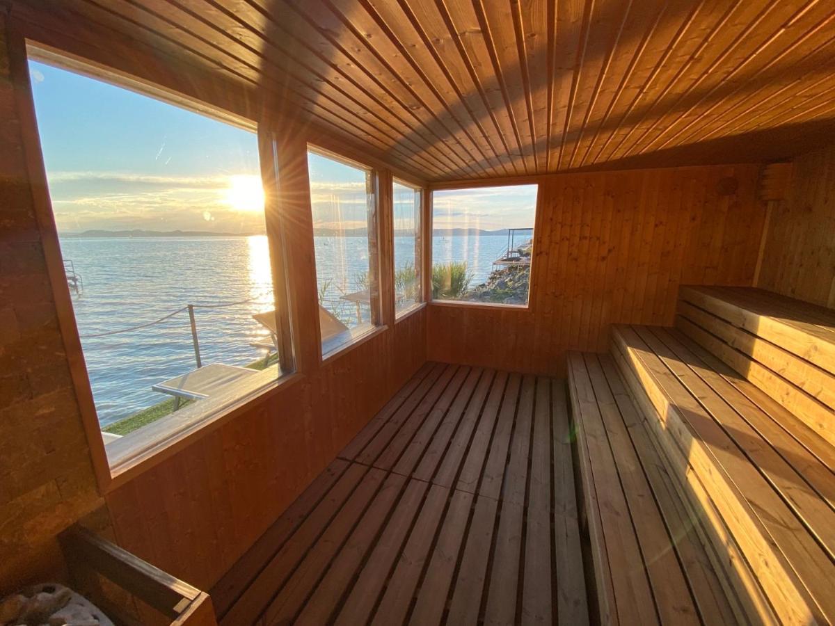 Bl Lakeside Apartman Balatonlelle Exterior foto